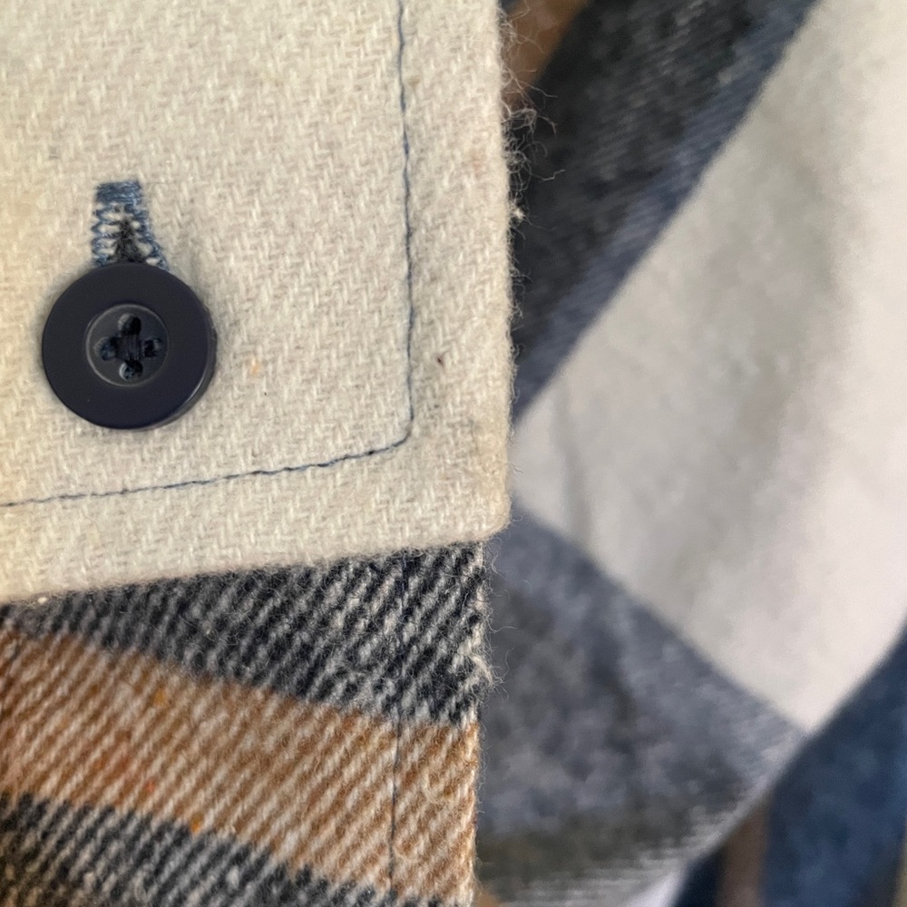 Original Deluxe Plaid Shirt Men’s Large - Blue, Tan, and Cream - Picture 13 of 13